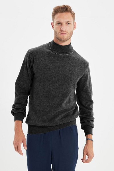 Trendyol Collection Anthrazit Slim Fit Wollpullover mit halbem Rollkragen TMNAW21KZ1595