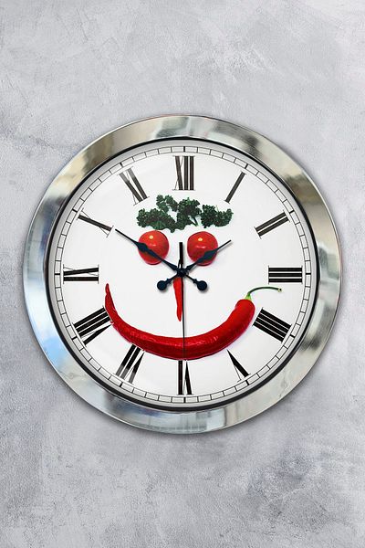 Kasva Concept Gift 36 cm Chrome Metal Kitchen Wall Clock