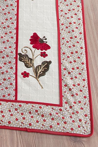ÖDEL HOME Red Red Flower Bordered Embroidered Prayer Rug