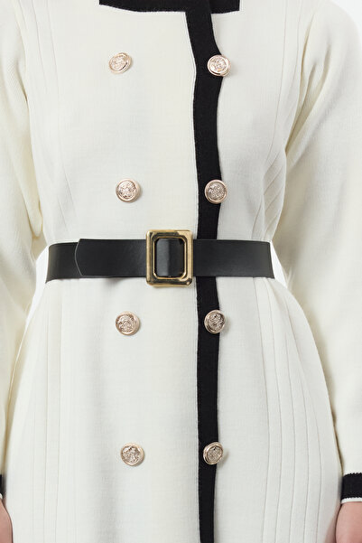 Trendyol Modest Pletené šaty s barevným blokem Ecru s páskem Tctaw25Eb00066