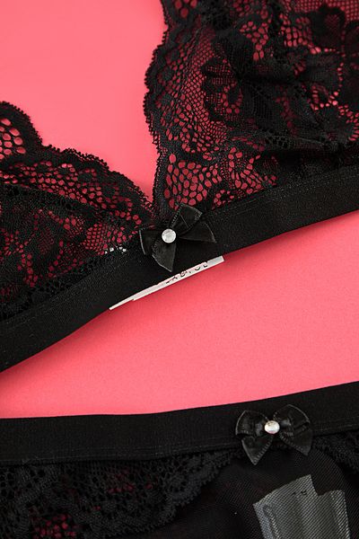 Trendyol Collection Černá krajková stuha/mašle bez podvazku Pletená sada spodního prádla THMAW25CC00023