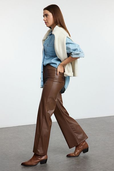 Trendyol Collection Dark Brown Faux Leather Wide Leg Pocket Detailed Knitted Trousers Twoaw24Pl00103
