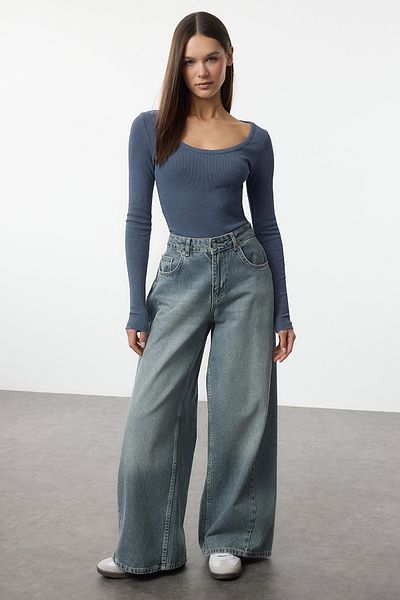 Trendyol Collection Bluse aus Baumwolle mit Poolkragen und Kordel in Antik-Indigoblau - Twoaw24bz00301