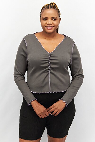 Asos Design Women Curve V-Neck Long Sleeve Ribbed Top, Grey