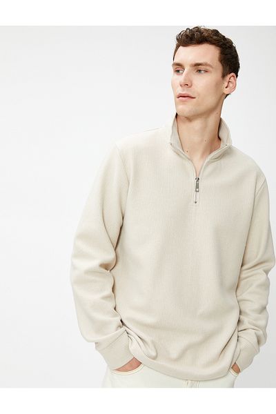 Koton Pullover mit halbem Reißverschluss, hohem Kragen, strukturiertem Langarm