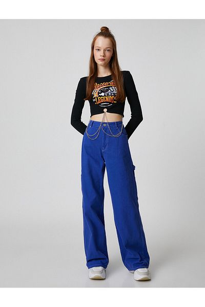 Koton Tricou crop cu mânecă lungă fereastră cu lanț imprimat