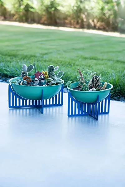 RARART Large Green & Blue Metal Bowl - Decorative Flower Pot with Geometric Feet - Colonne Large