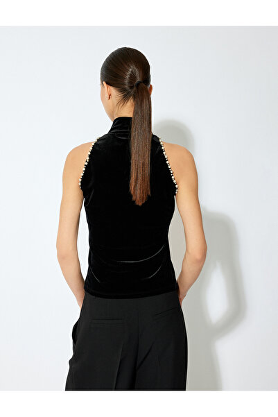 Koton Slim Fit Sleeveless Stand Collar Rhinestone Velvet Top