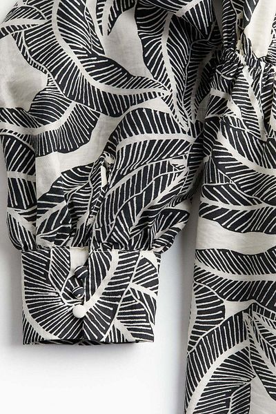 H&M Tie-belt Dress