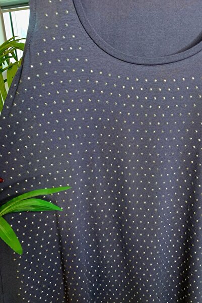 Büyük Moda Zero Arm Stone Detailed Combed Bluz