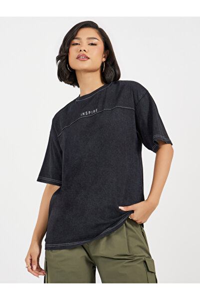 Styli Oversized T-Shirt With Print and Acid Wash In Single Jersey Fabric