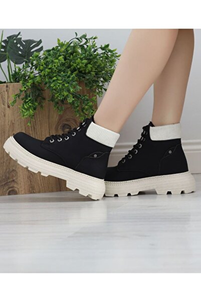 goldenfoot Siyah Cilt Su Geçirmez Bağcıklı Yüksek Taban Kadın Bot