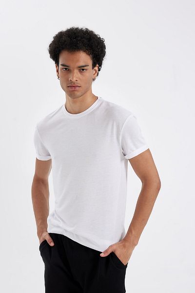 DeFacto Long Muscle Fit Crew Neck Basic μονόχρωμο κοντομάνικο λευκό μπλουζάκι N2104az24au