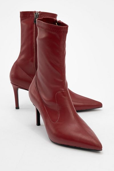 LuviShoes Γυναικείες μπότες με λεπτό τακούνι THALIN Βουργουνδίας με φερμουάρ στο πλάι