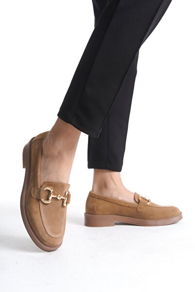 Deassa Hakiki Deri Kum Süet Metal Tokalı Loafer Kadın Ayakkabı