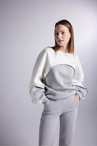 HOLLY LOLLY Gray Oversize Nola Sweatshirt with Logo - Raised 3 Thread Fabric