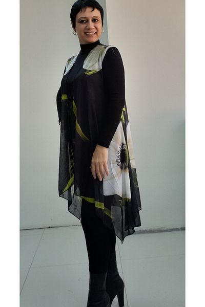 Mertcan Butik Black Green Floral Print Loose Asymmetrical Silk Gauze Vest