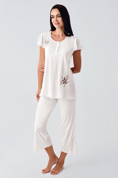 Artış Short Sleeve Lace Capri Viscose Pajama Suit