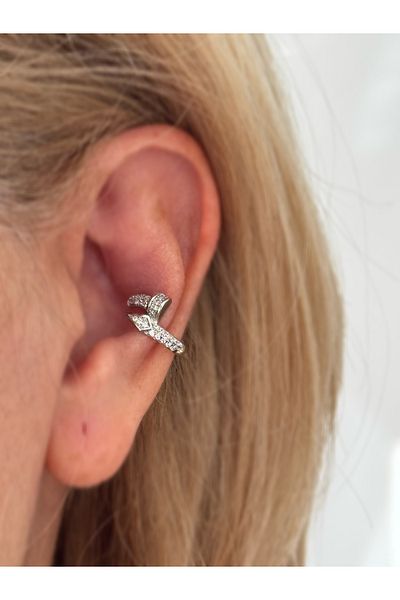 MioArt Nail Model Cartilage Earrings
