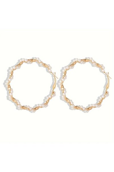 Perry Accesories أقراط دائرية من اللؤلؤ، أقراط دائرية بمشبك، أقراط نسائية بتفاصيل من اللؤلؤ