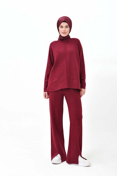 lovebox Burgundy Knitwear Hijab Set - Oversize Sweater and High Waist Pants 1070