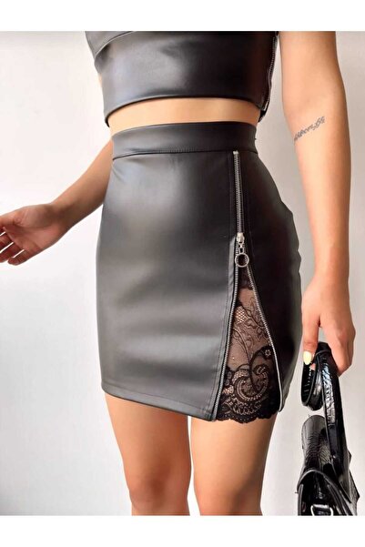 New Fashion Ayarlanabilir Yırtmaç Ve Dantel Detaylı Şardonlu Siyah Kadın Deri Mini Etek