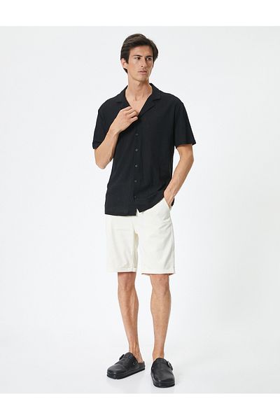 Koton Slim Fit-Shorts aus Chino-Stoff – geknöpfte Tasche, mehrlagiges Bein