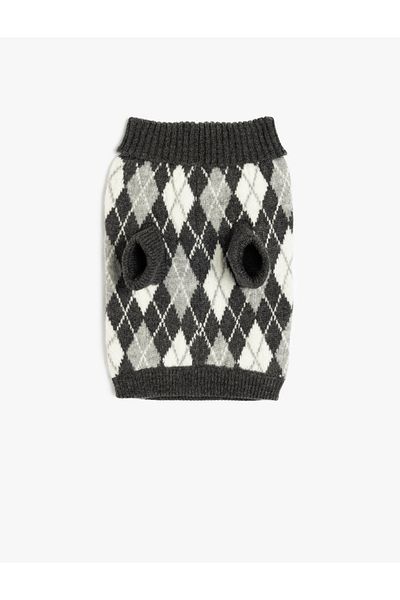 Koton Diamond Patterned Stand Collar Dog Sweater