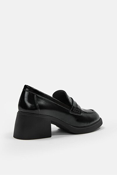 NILUFARR Marlies Siyah Rugan Hakiki Deri Topuklu Ayakkabı