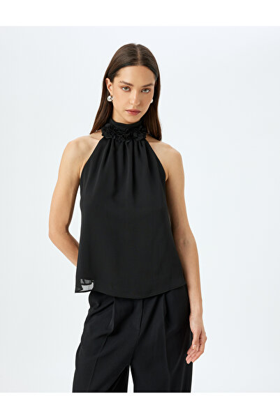 Koton Μπλούζα με λαιμόκοψη με φλοράλ απλικέ