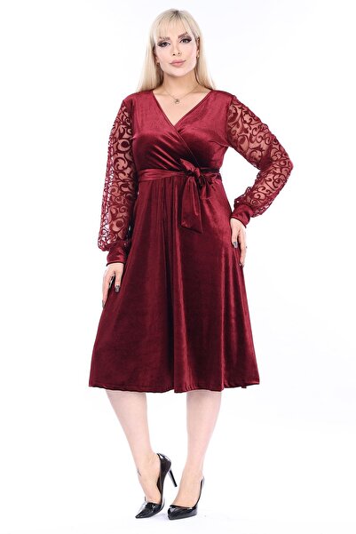 sharin Women's Plus Size Burgundy Double Breasted Neckline Midi Velvet Dress 12A-2302