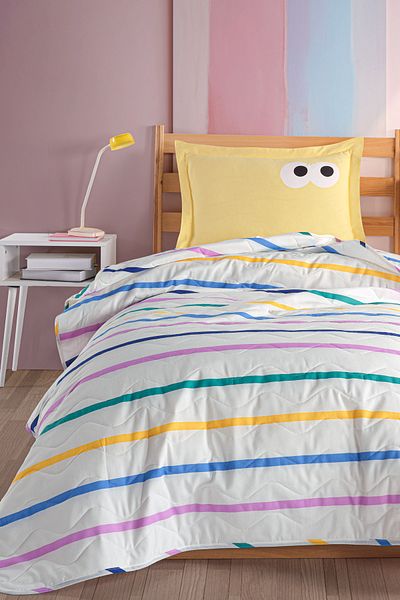 Eponj Home Funny Yellow Quilted Bedspread Set - Single