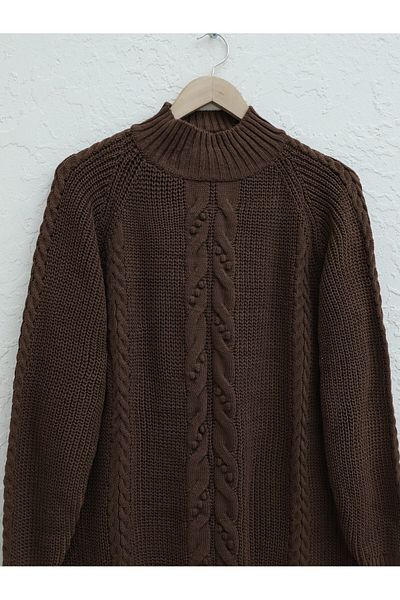 Modamorfo Strick-Tunika mit geflochtenem Pompom-Haar – braun
