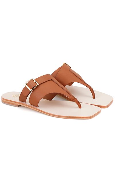 Desa Women's Brown Flip Flops Leather Slippers