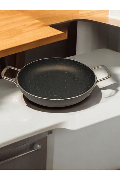 Peramari Tuna House 22 cm Granite Black Egg Holder