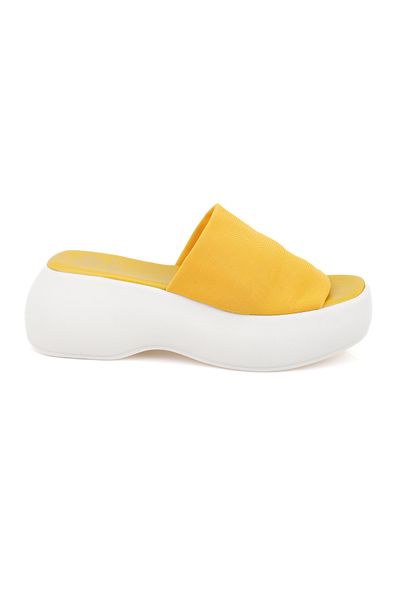 Desa Women's Yellow Platform Sole Slippers