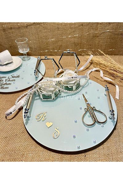 By Ayça Vardan First Promise-Engagement Tray Set with Pearls and Names - Groom Brown, White Rose Detailed
