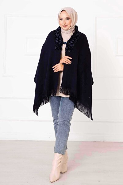 EBRUTESETTÜR Чорний палантин з хутром