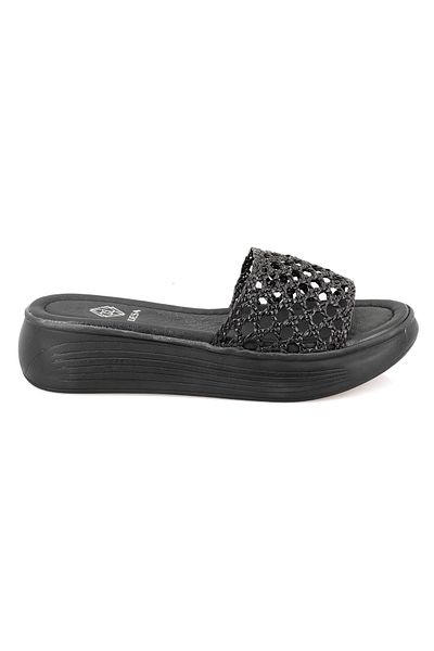 Desa Women's Black Mesh Braided Slippers