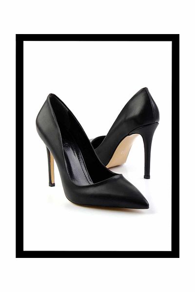 Bambi Pantofi cu toc clasici de damă negri K 01667200009