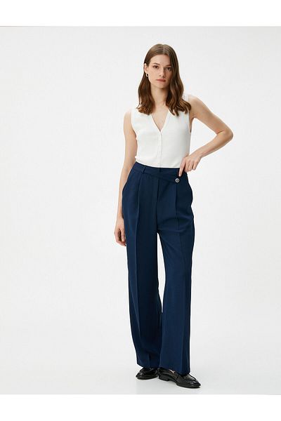 Koton Palazzo-Hose mit hoher Taille und geradem Bein, geknöpft