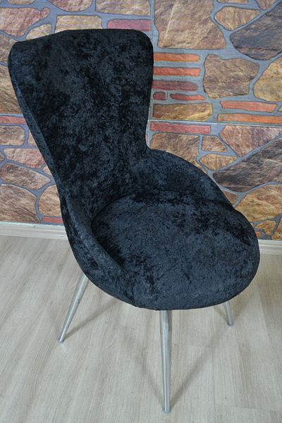 COVER TEKSTİL Νέο μοντέλο βελούδινη καρέκλα με μπράτσα και λεπτομέρεια θήκης
