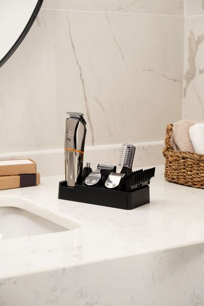 Pierre Cardin 6 İn 1 Erkek Bakım Seti (PCA21102)