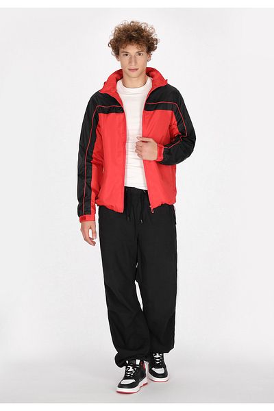 Mo Jacke