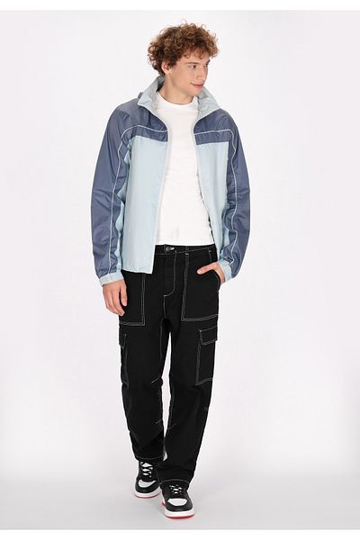 Mo Jacke