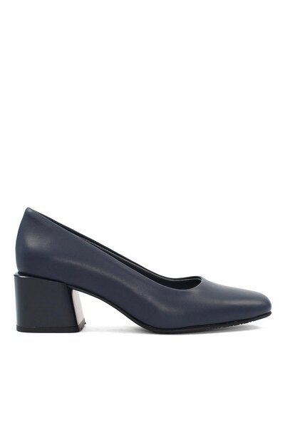 Celal Gültekin Kadın Lacivert Kalın Topuklu Deri Klasik Ayakkabı