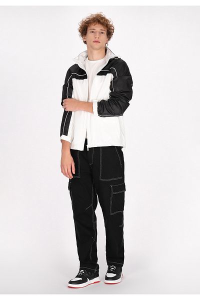 Mo JACKE