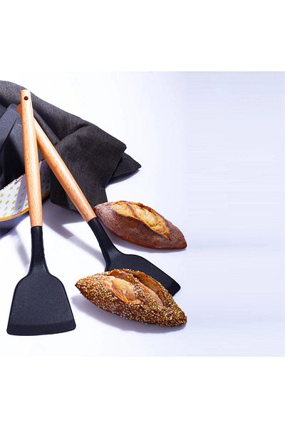 Righton 32 cm Bamboo Handle Silicone Spatula