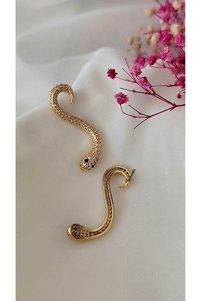 İPAR AKSESUAR Snake Metal Gold Earring with Zircon Stone