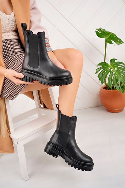 Scarpebutik Δερμάτινη Γούνινη Επένδυση Δέρμα Μαύρες Ελαστικές Χονδρές Σόλα Μπότες